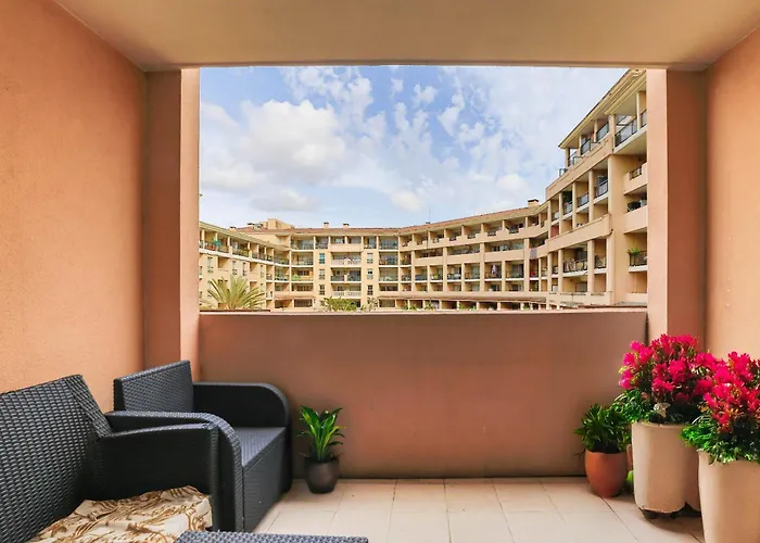 Apartament Lx102 T2 Balcon & Piscine A 2 Minutes